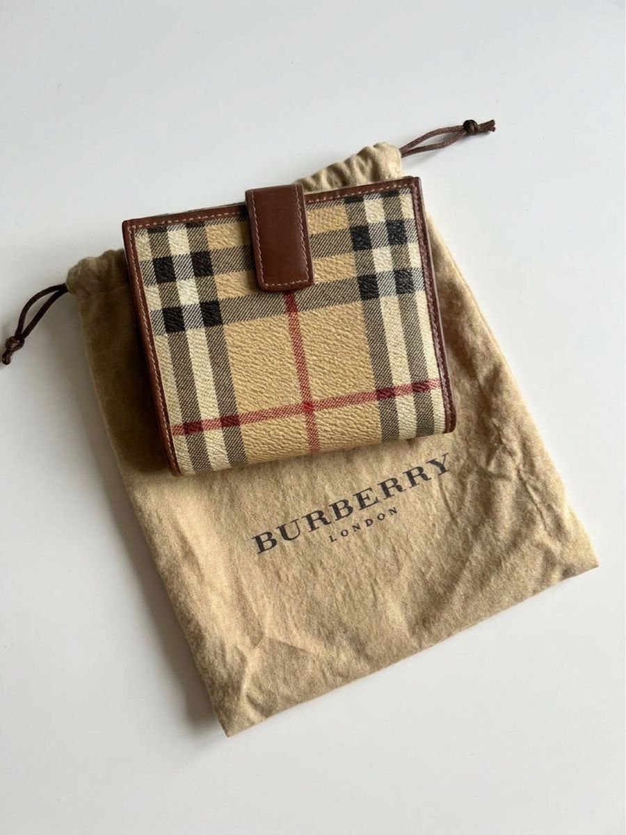 Burberry Portafogli: Burberry Portmonee – Nuovo (secondo la descrizione) da Luzern venduto da muh_22qq 2
