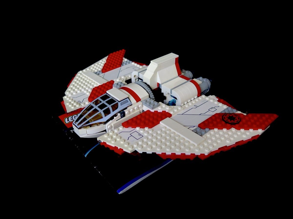 Lego Kit di costruzioni: Lego Star Wars 7931 jedi Shuttle FIRST EDITION – Usato da Genève venduto da Grogu8 4