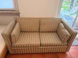 altes schönes Bettsofa in Ascona ***
