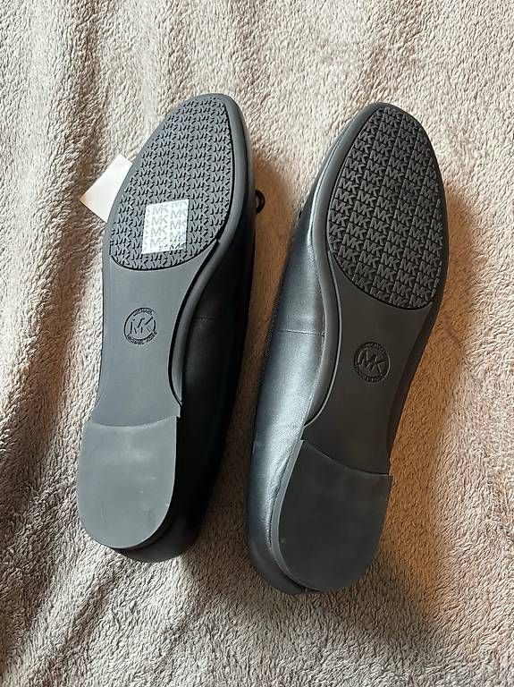 Scarpe da donna: Michael Kors Ballerina schwarz  – Nuovo e nell'imballaggio originale da Küttigen venduto da san_2x92 3
