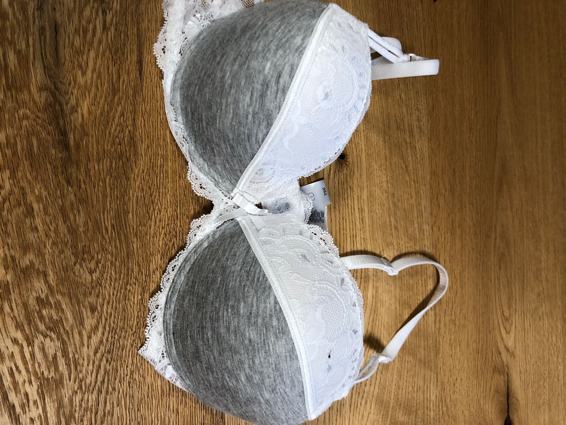Altra biancheria intima: BH 75 C – Nuovo (secondo la descrizione) da Grüningen venduto da Rami77