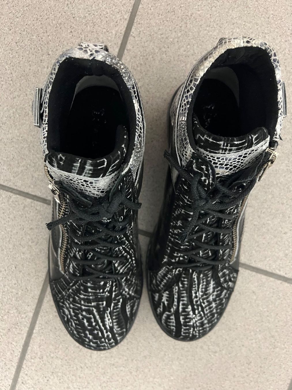 Damenschuhe: Damen Sneakers schwarz Grösse 38 – Gebraucht aus Uetendorf von steimar 6