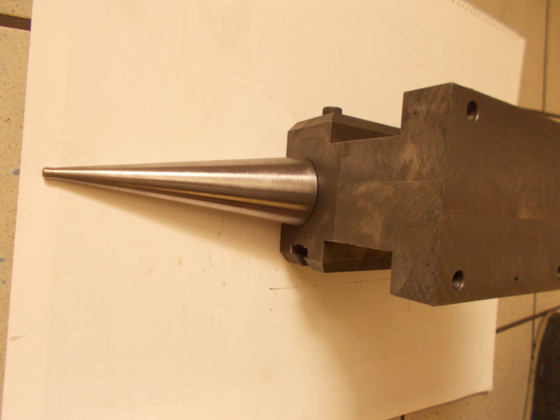Attrezzi da lavoro: KLEINER AMBOSS METALL. 18 Kg. – Nuovo (secondo la descrizione) da Romanshorn venduto da Legere8 8