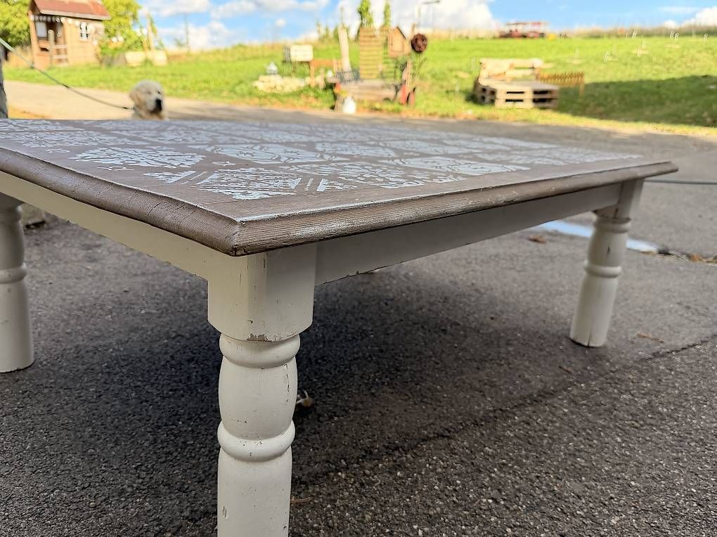 Tavoli: Einzigartiger Couchtisch Shabby Chic – Usato da Opfertshofen SH venduto da pat_zk67 1