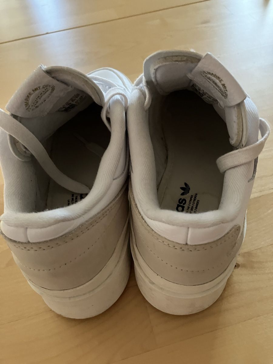 Adidas Scarpe da donna: Adidas Sneakers Grösse 38 – Usato da Rothenburg venduto da Regenbogenwolken 1