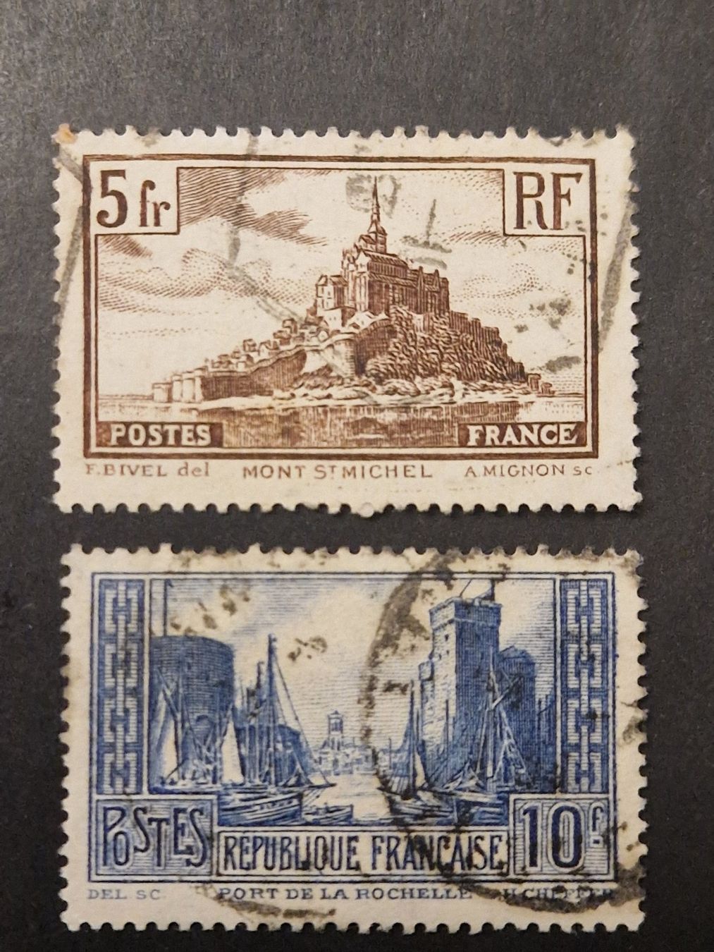 Tutti i francobolli: 2 alte Briefmarken aus Frankreich – Usato da Münchwilen TG venduto da Nonno39