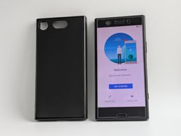 Sony Xperia XZ1 Compact Black G8441 + Case