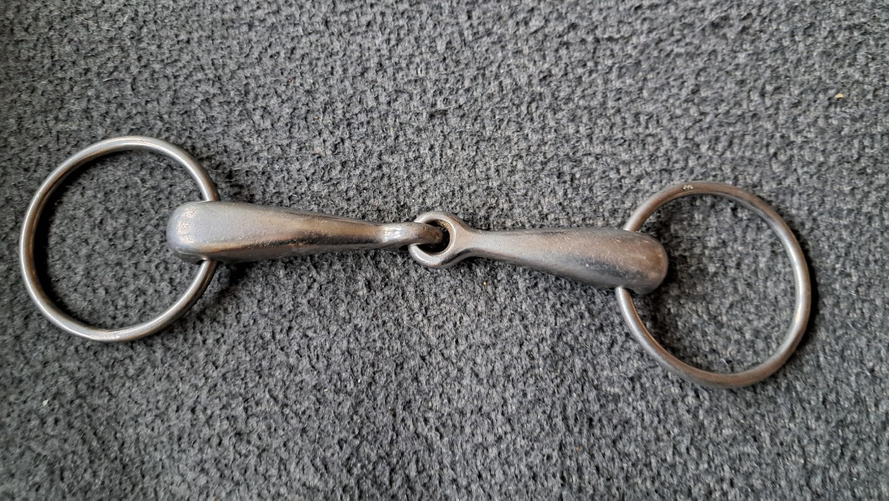 Zaumzeug & Halfter: Trensengebiss einfach gebrochen ca. 18.5 cm – Gebraucht aus Riehen von Chimpara
