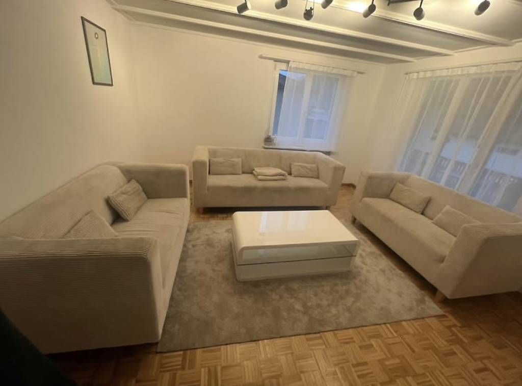 Tappeti: Teppich 160x230 beige – Usato da St. Margrethen SG venduto da lea_gs52