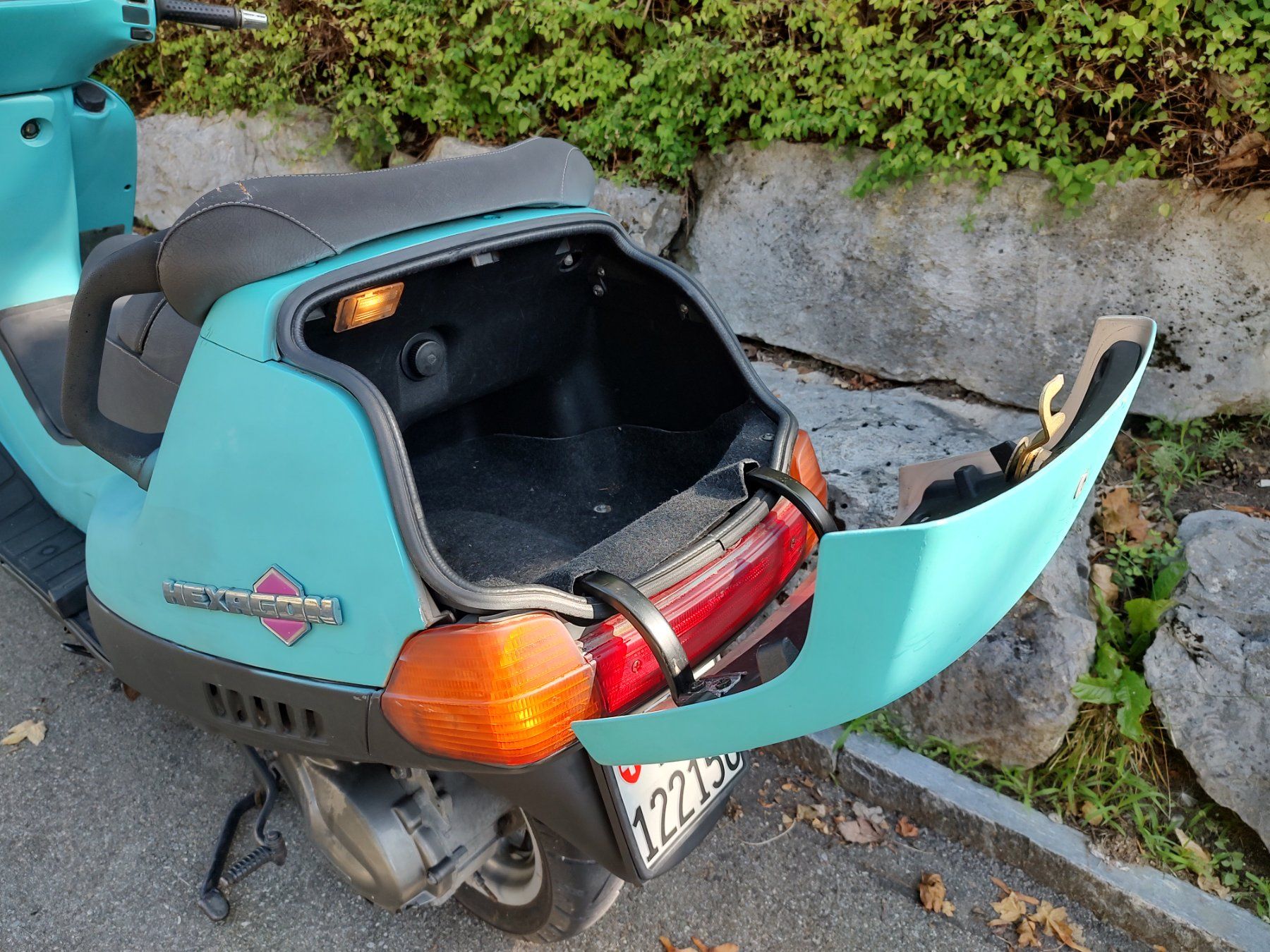 Piaggio Scooters: Piaggio Hexagon 125 mit MFK – Gebraucht aus Zürich von  2