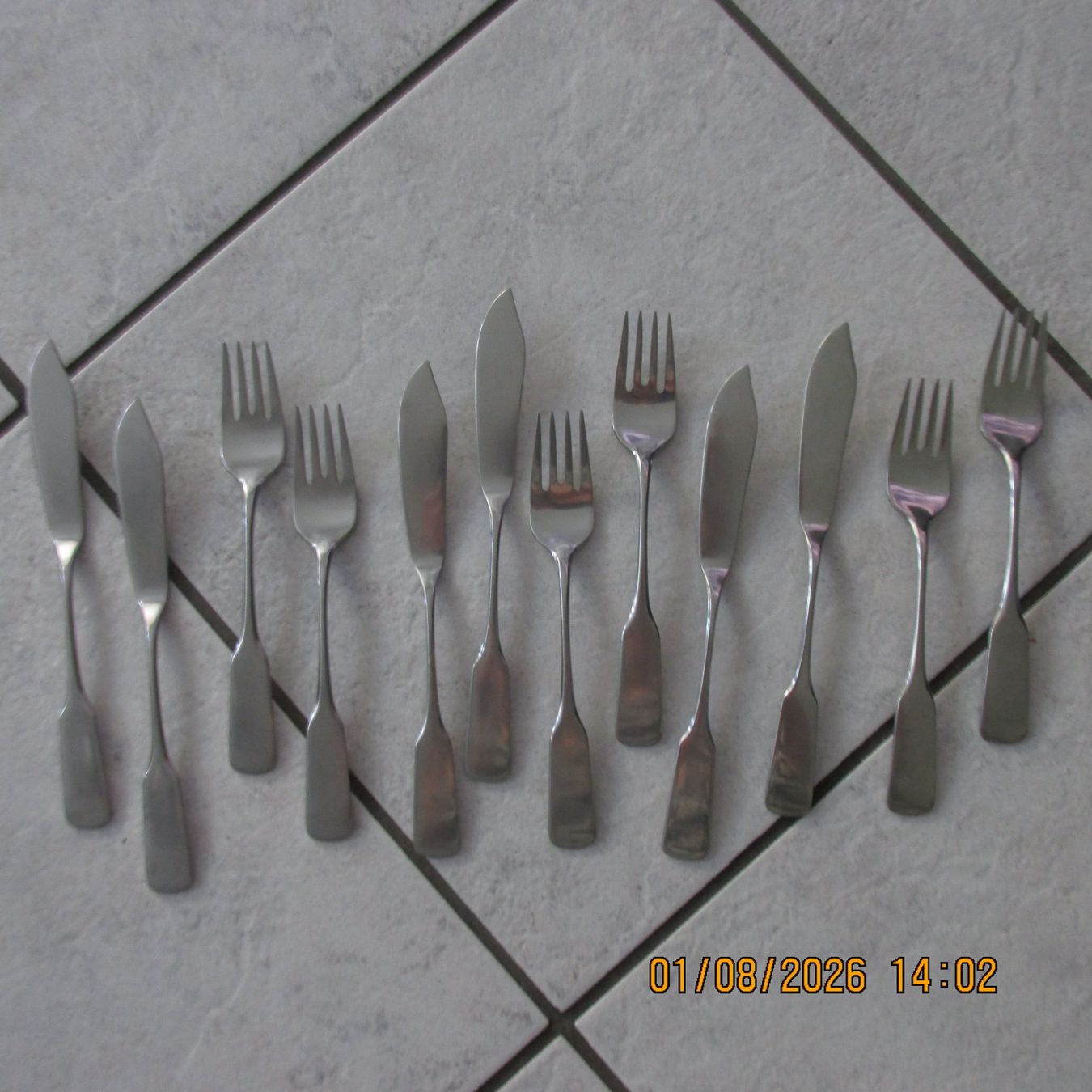 Couverts: Fischmesser und Gabeln Set 12-teilig – D'occasion à Galgenen par Forflowers