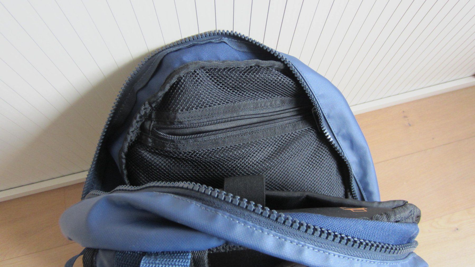 Superdry Zaini: Superdry Rucksack, Mesh Tarp Backpack, dark navy/lime – Usato da Thalwil venduto da Arrow 3