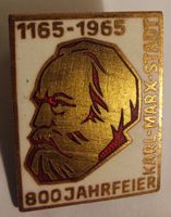 Antike Gedenk Ansteck-Brosche von Karl-Marx-Stadt. 1165-1965