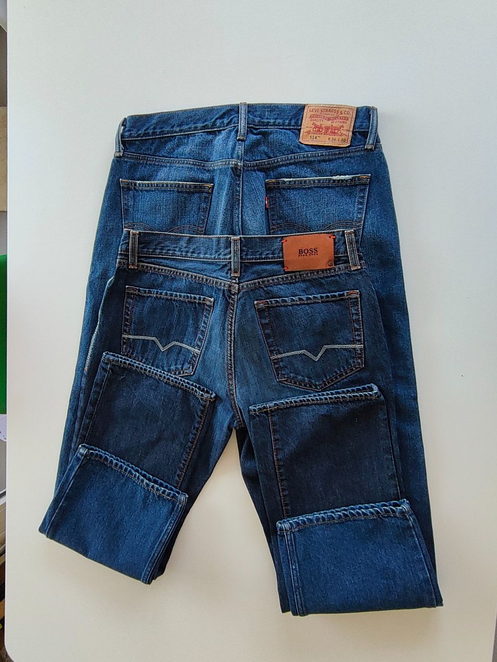 Levi's Jeans: 2 jean's Levis + Boss – Usato da Sion venduto da Mizzaa 2