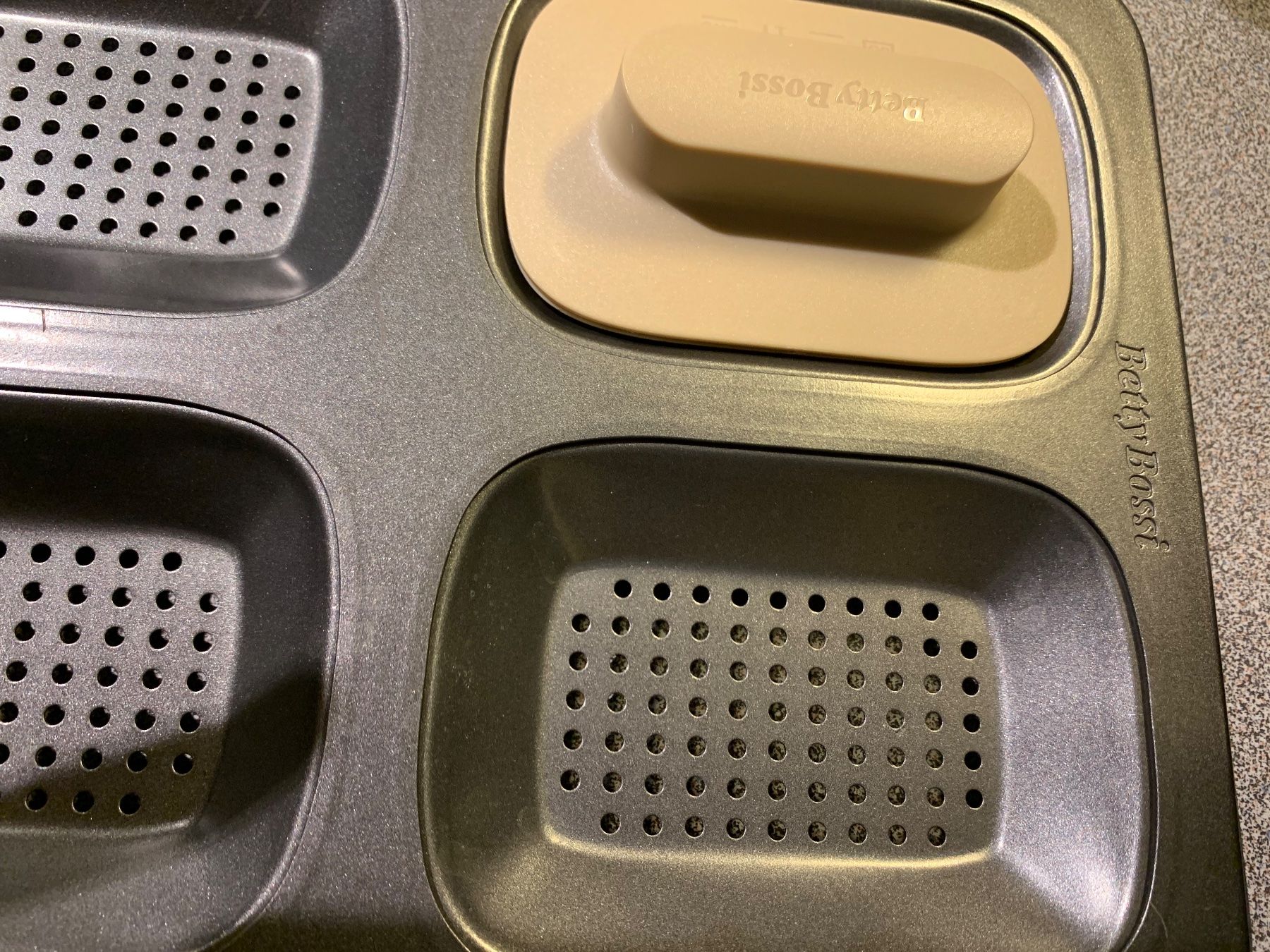 Backformen: Betty Bossi Pastry Pocket Maker – Neu (gemäss Beschreibung) aus Prilly von Sissi_1009 9