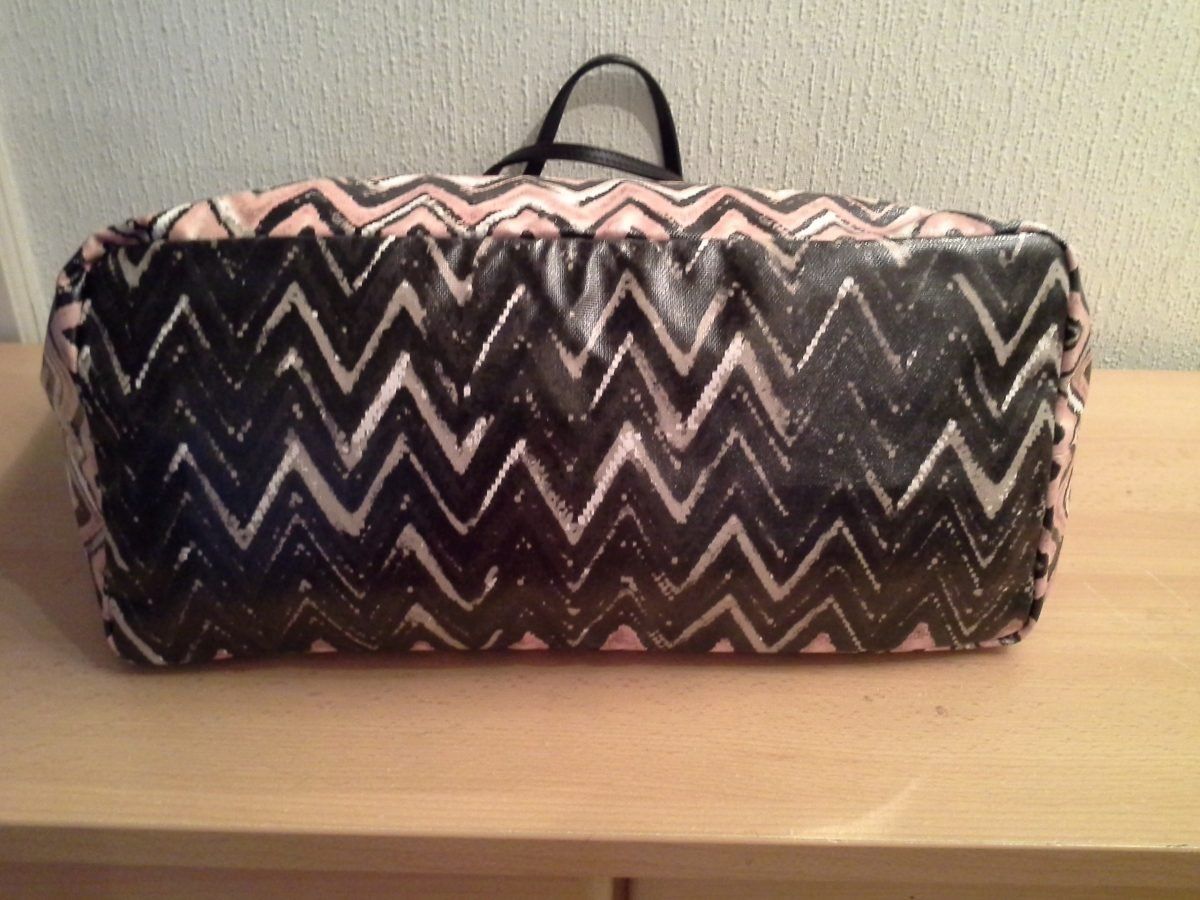 Missoni Sacs femmes: Sac à main Missoni – D'occasion à Pully par Occasions-luxe.Golay 4
