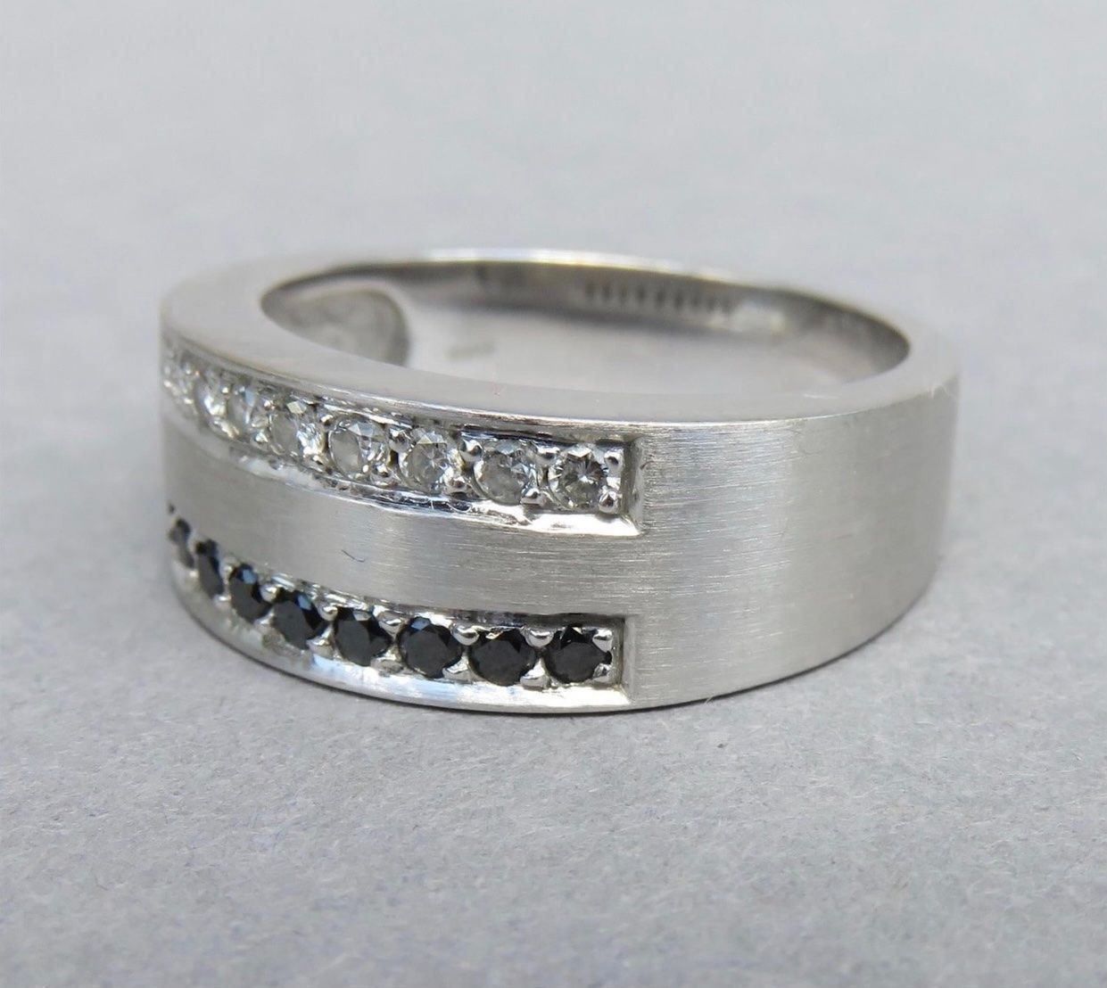 Anelli: 750 Gold Ring mit Brillanten – Usato da Pfungen venduto da Outlet64 1