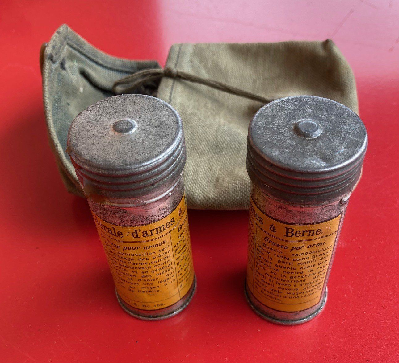 Prodotti di pulizia: Gewehr-Putzzeug CH Armee – Usato da Orselina venduto da Vrenegonde 2