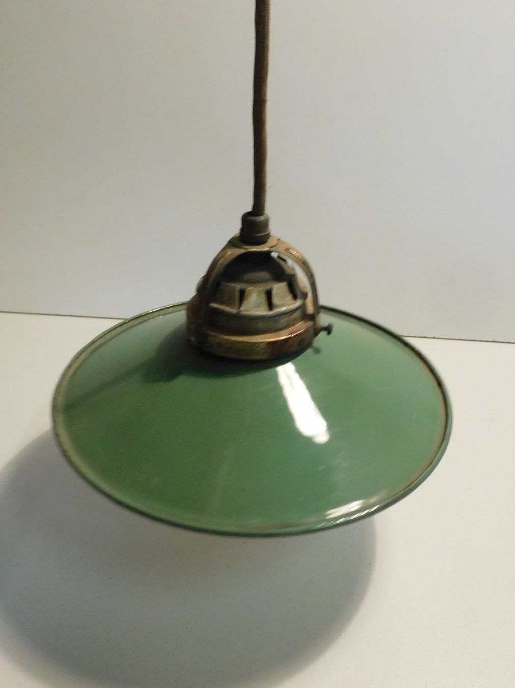 Lampadari & plafoniere: Lampe antike Email Deckenlampe Lampe – Usato da Sursee venduto da 76