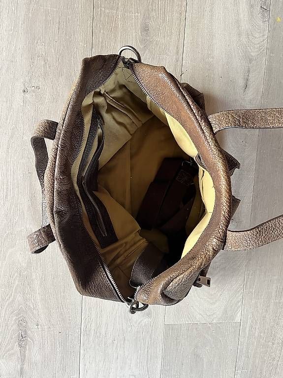 Koffer & Taschen: Ledertasche von Tell‘Sons – Gebraucht aus Küttigen von s_v_x9yq 1