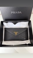 Prada Portemonnaie schwarz Leder neuwertig mit Box