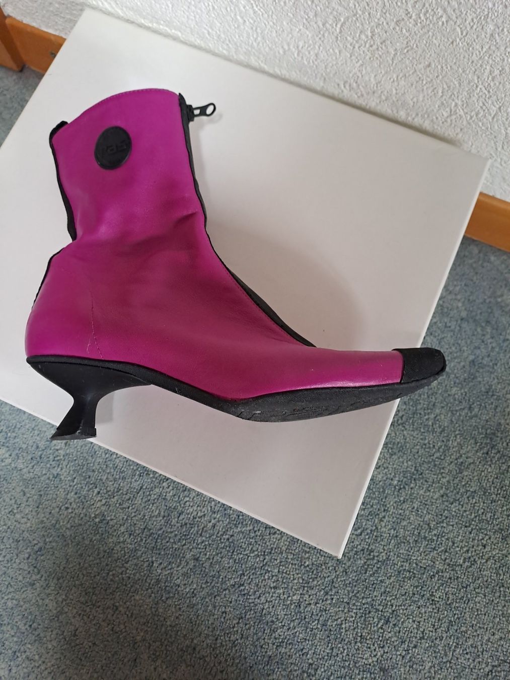 Scarpe da donna: Stiefeletten Marke RAS, Gr. 39, NP 398.-- – Usato da Frauenfeld venduto da Andadaa 3