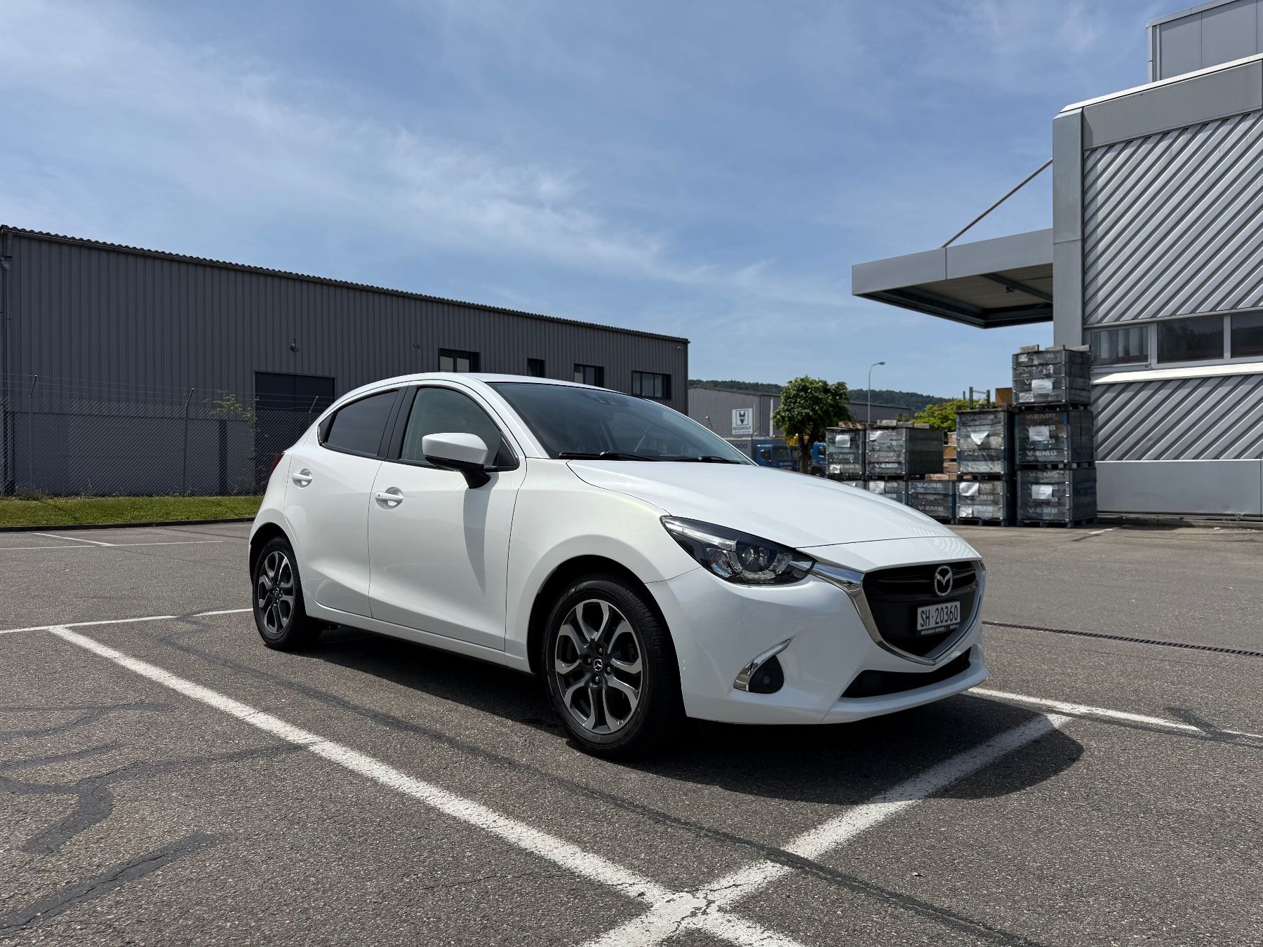 Mazda Automobili: Mazda 2 SkyG 115 | top Zustand | – Usato da Schaffhausen venduto da ralf0711 2