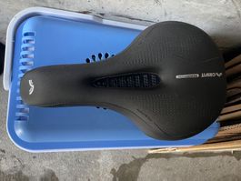 Fahrrad Sattel Crivit Memory Foam neu