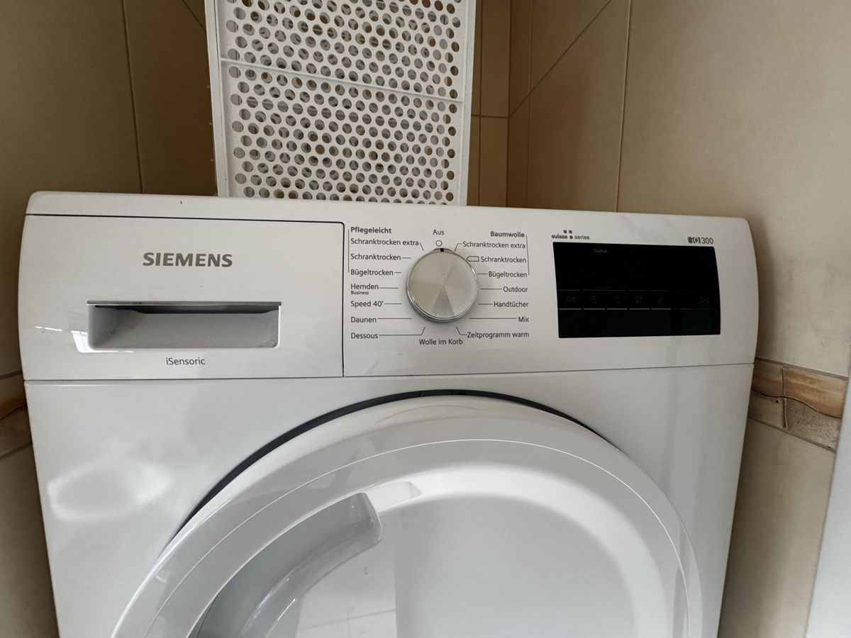 Siemens Lavatrici: Waschmaschine und Tumbler – Usato da Cham venduto da Sreten85 2