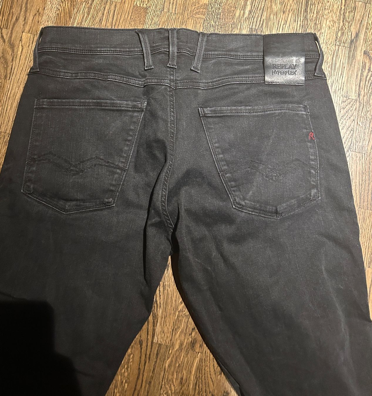 Replay Jeans: Replay Herren Jeans Grösse 34 – Gebraucht aus Bern von cip_v9xh 2