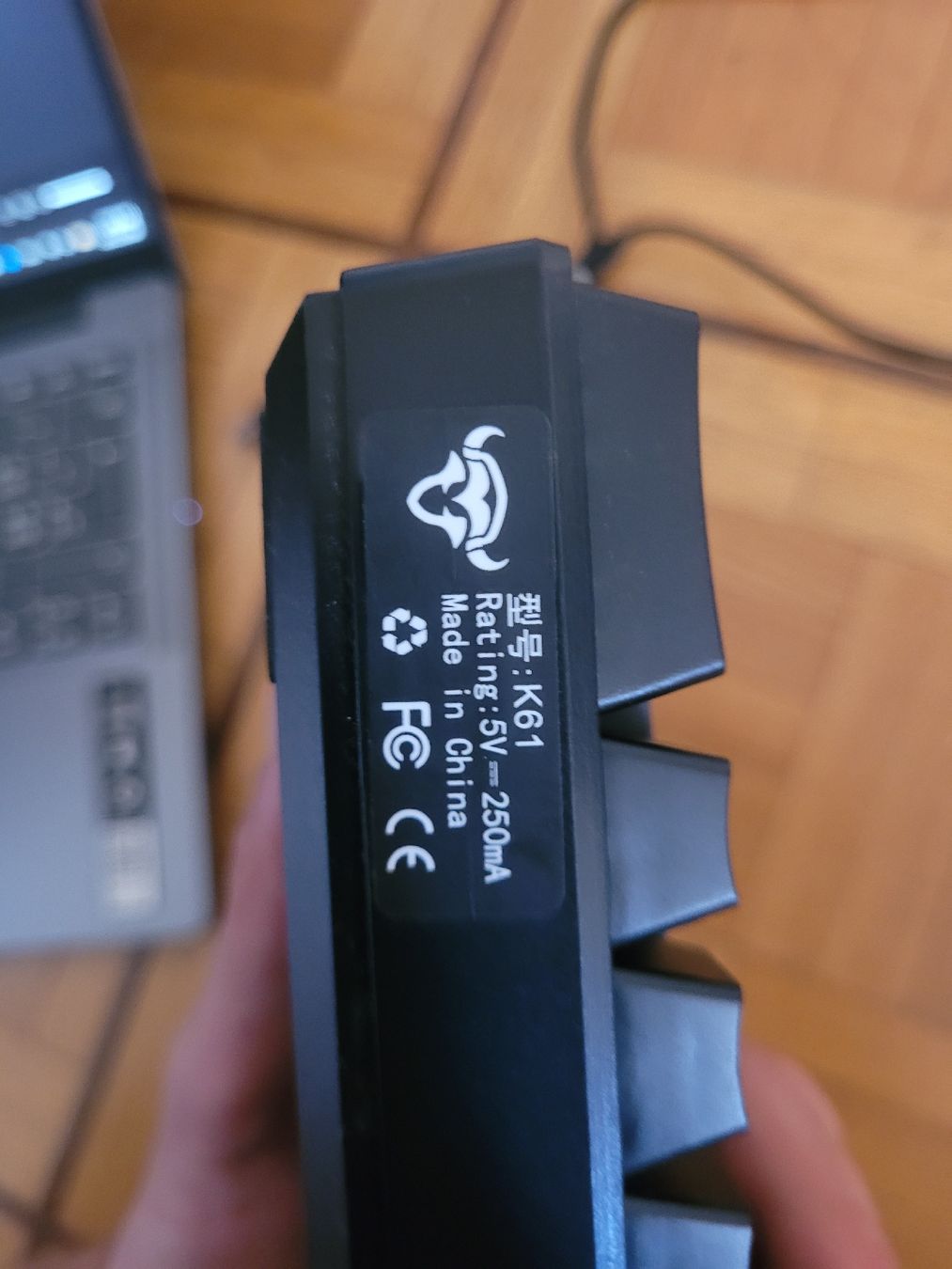 PCs: Compact Backlit Keyboard – Gebraucht aus Buchs SG von IchiyaParfum 1