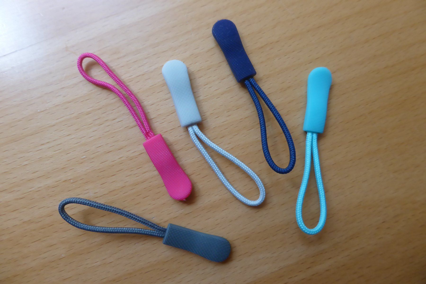 Tessuti: Reissverschluss - 5 Zipper Verlängerung – Nuovo (secondo la descrizione) da Brunnadern venduto da pinkfaden