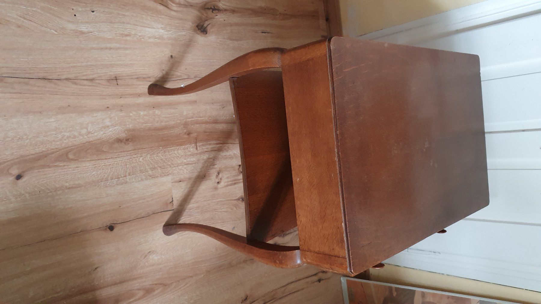 Tavoli: Kleiner Tisch – Usato da Flawil venduto da Pinkmalibu 7