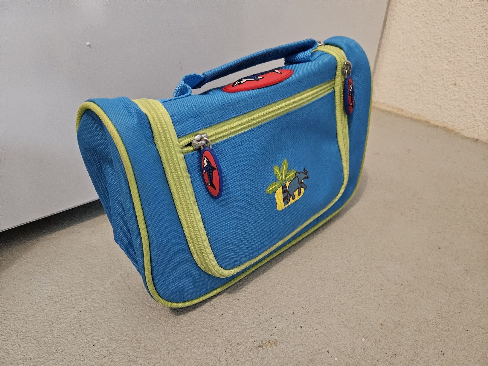 Custodie per cosmetici: Kinder Necessaire – Usato da Andelfingen venduto da Zimt01