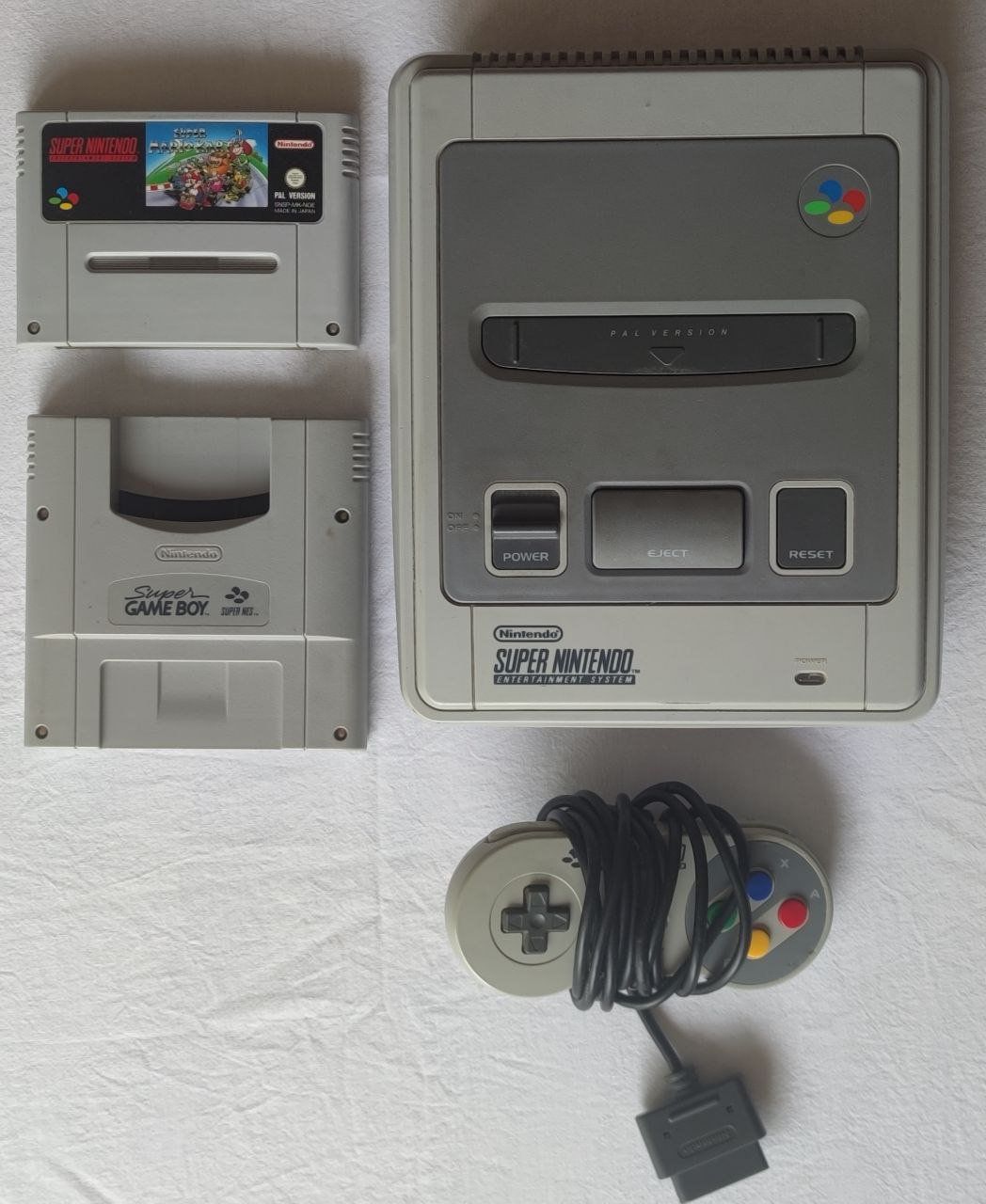 Nintendo Console: Super Ninento SNES Console – Usato da Basel venduto da PokepatoTCG