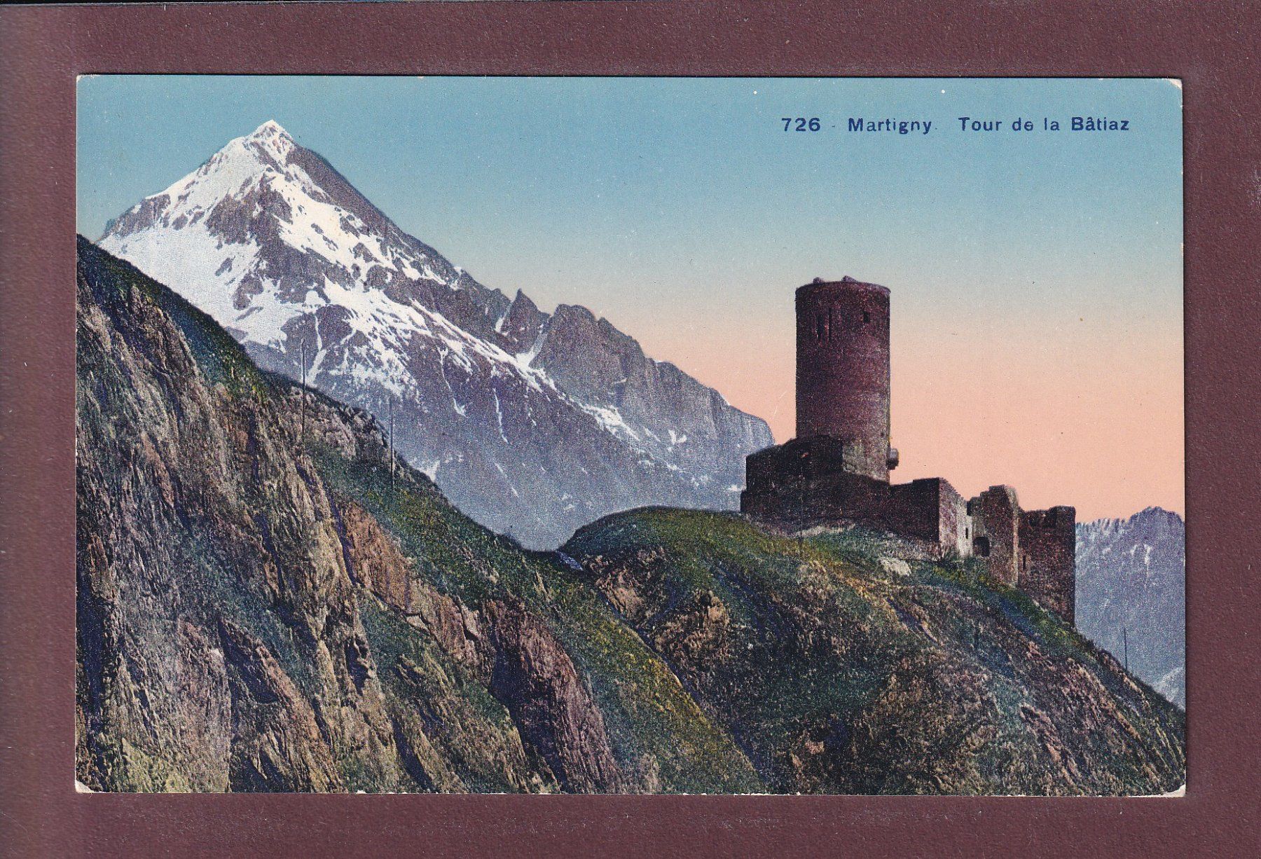 Cartes postales: MARTIGNY - Tour de la Batiaz – D'occasion à Pully par nicecards
