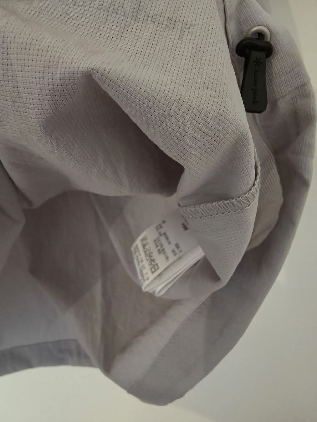 T-shirt: Snow Peak Shirt Grey S Neu – Nuovo (secondo la descrizione) da Thun venduto da rwa_xnk2 5