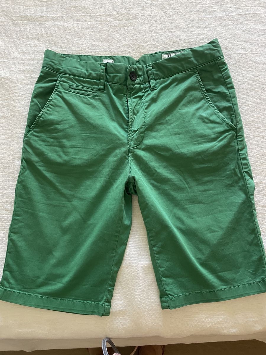 Pantalons: Bermuda  – D'occasion à Zug par bha_x29y