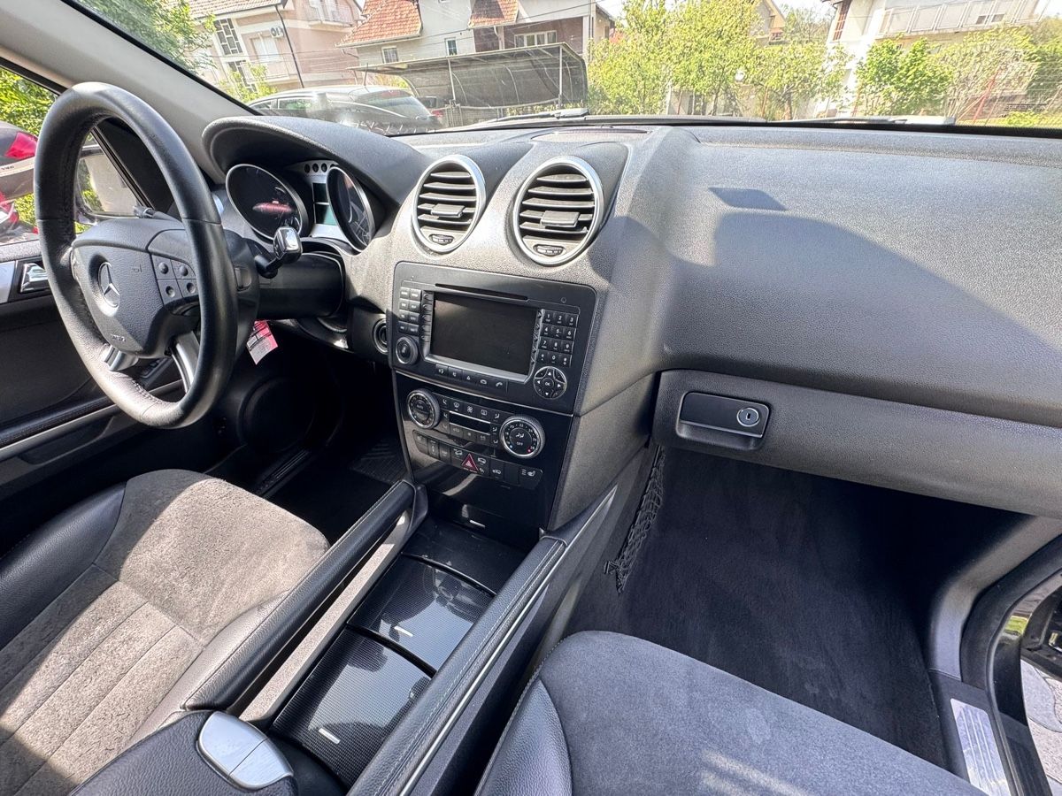 Mercedes-Benz Automobili: Sehr Schöner ML  320 CDI – Usato da Gerlafingen venduto da dar_5pbj 7