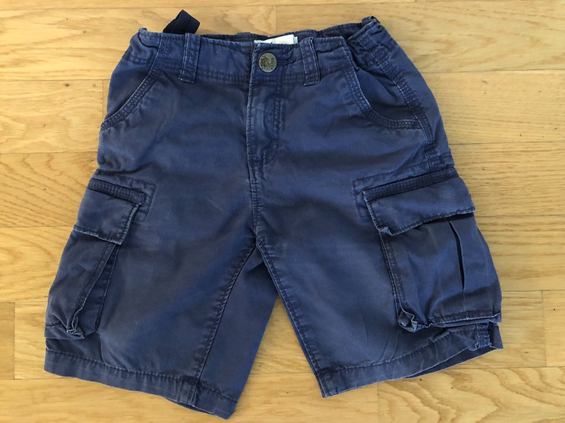 Pantaloni: Kurze Hose für 3-4 Jährige – Usato da Buchs SG venduto da sunset55