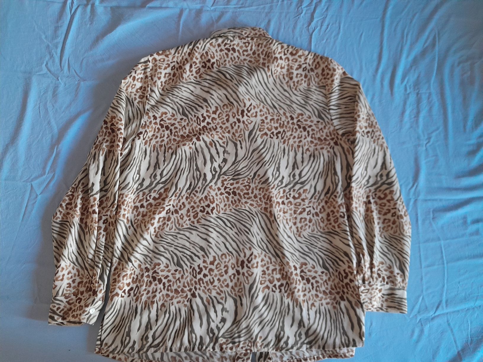 Camicette: chemise léopard taille 42, taille L – Usato da Genève venduto da ang_fd8z 3