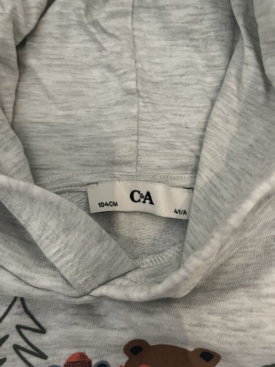 C&A Maglioni & Felpe: Grauer Pullover mit Kapuze, Gr. 104 – Usato da Zürich venduto da jmg_8005 2
