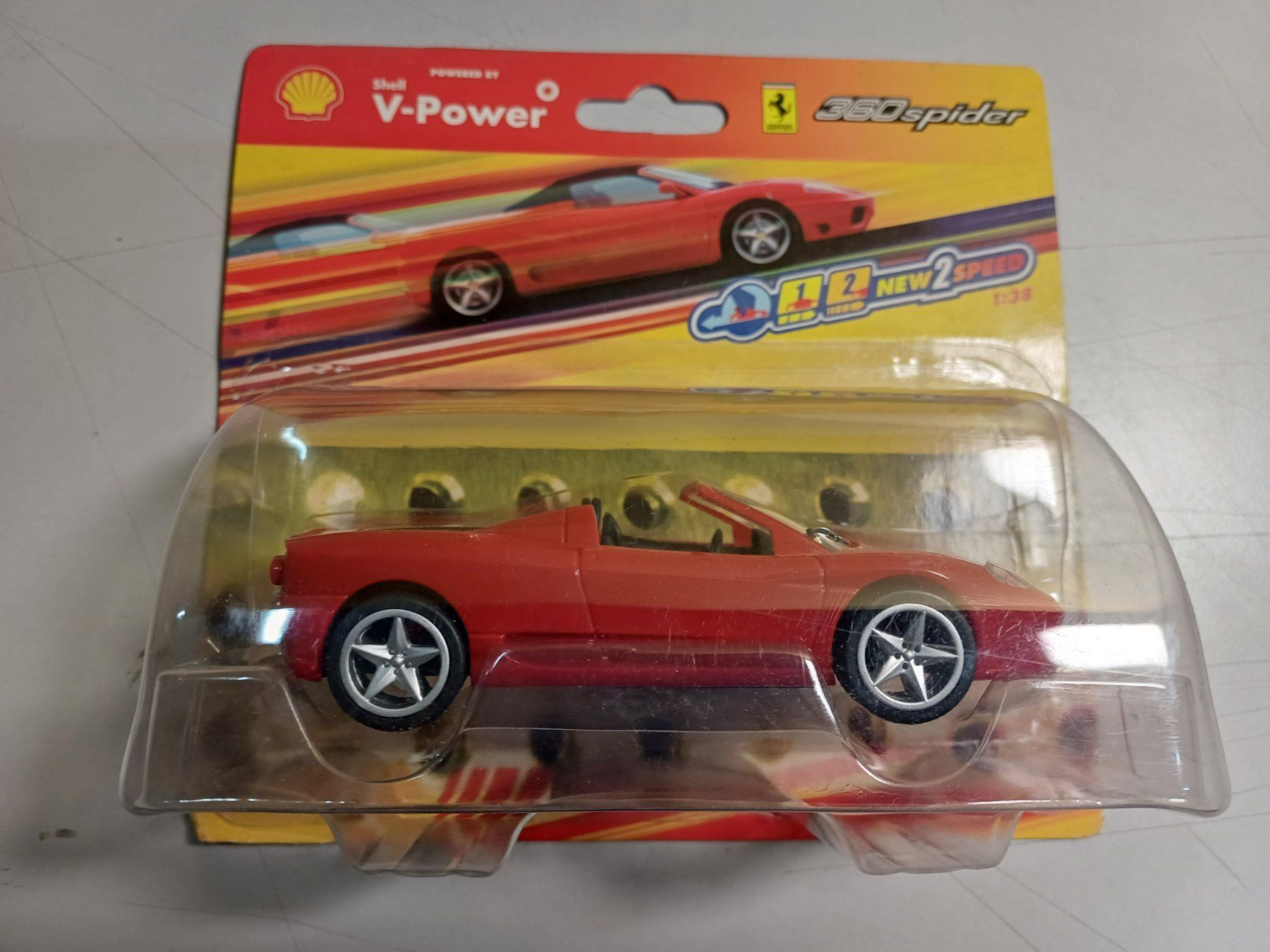 Shell Modellini d'auto: FERRARI-Sammlung 2006, Shell 1:38 – Nuovo e nell'imballaggio originale da Lommiswil venduto da Upa 6