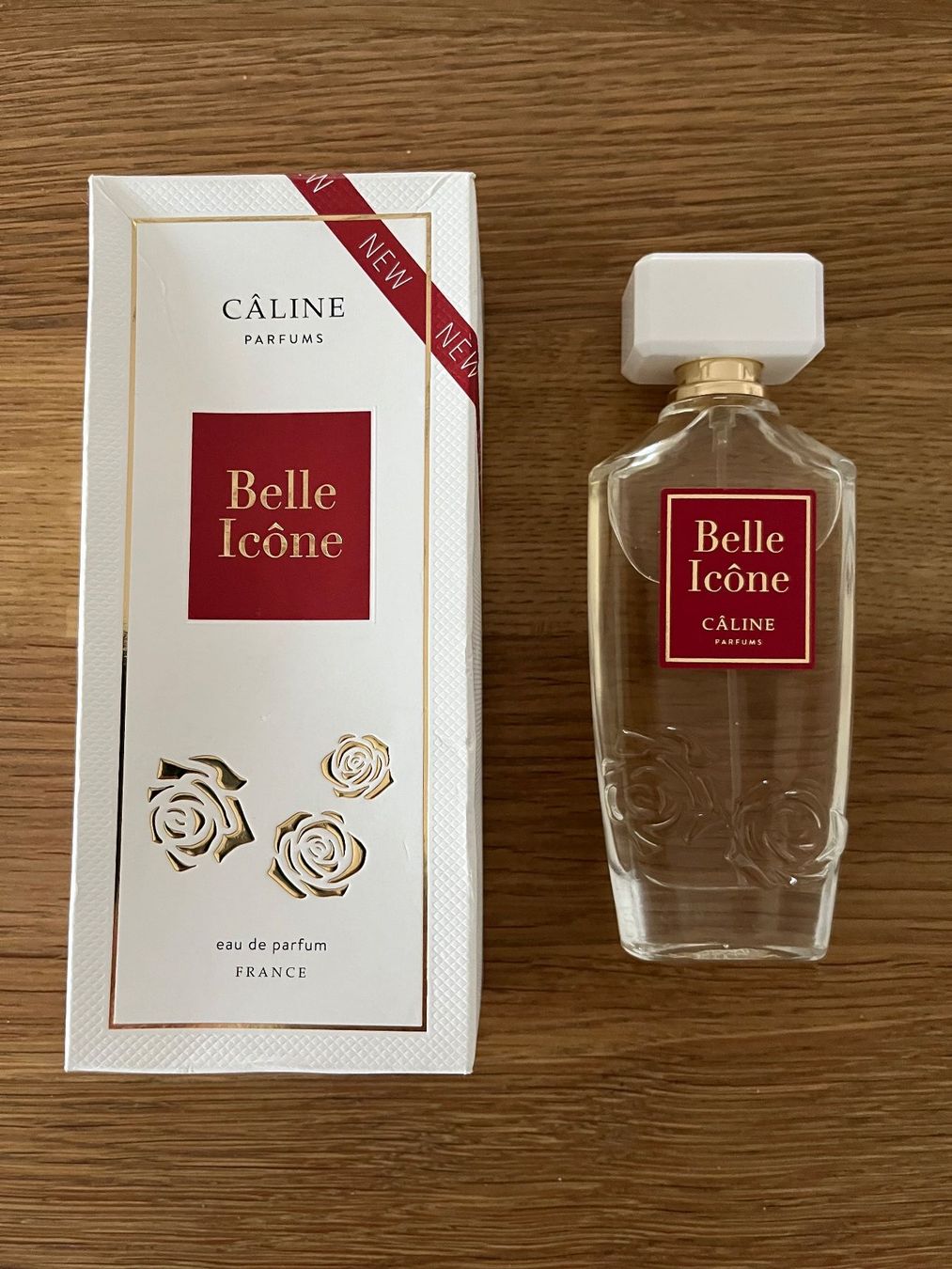 Parfums & Eau de Toilette: Parfüm "CALINE Belle Icone" – Neuf avec emballage d'origine à Balgach par Olieto