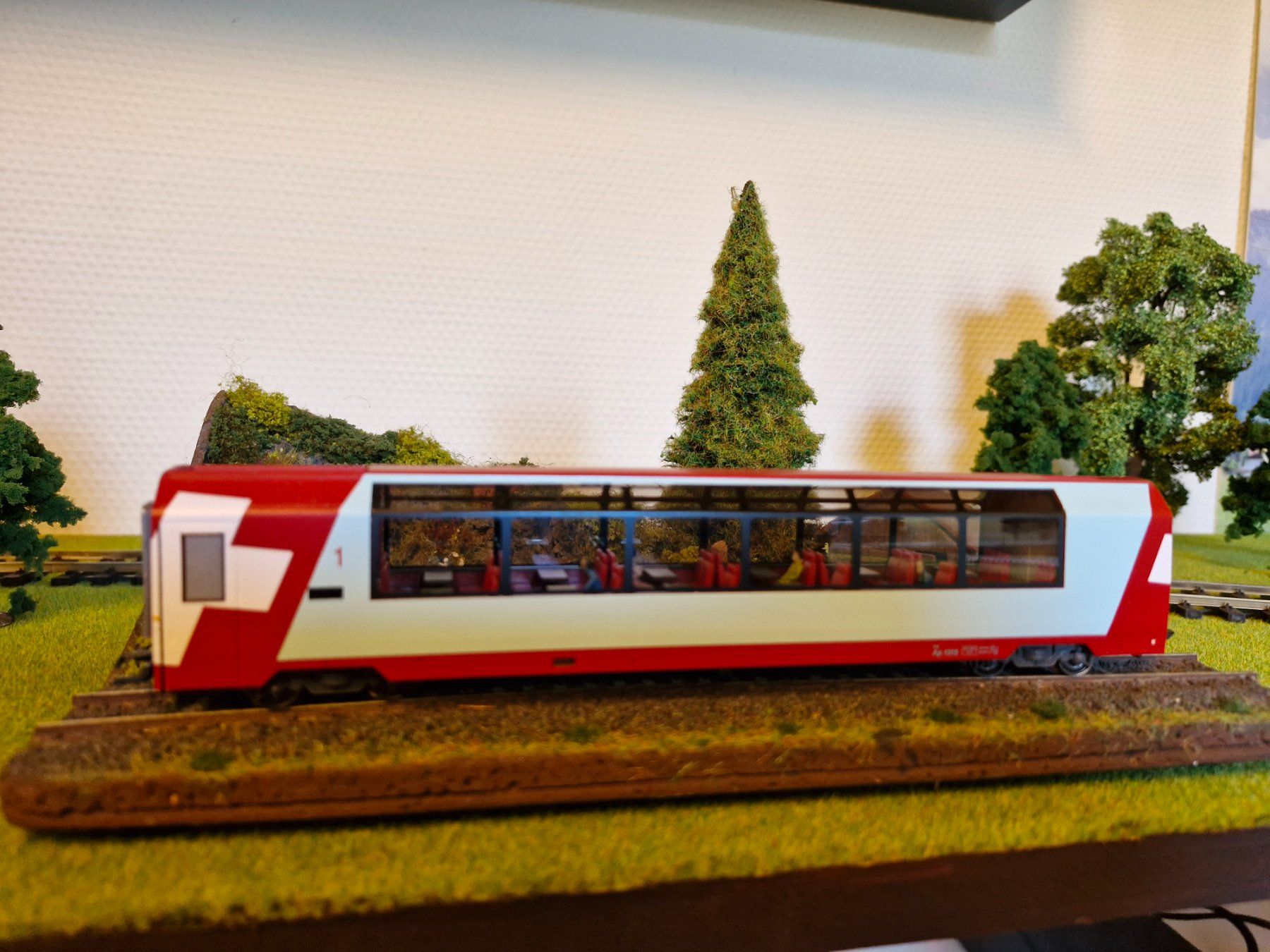 Bemo Modellini di ferrovie: BEMO Glacier Express Wagen 1.Klasse – Usato da Stans venduto da marlene330