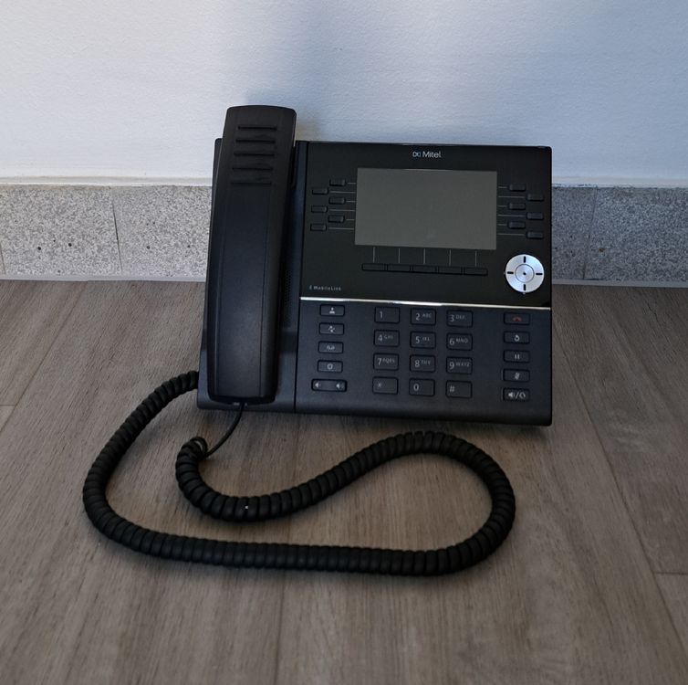 Telefone: Geschäftstelefon - Mitel 6930 IP Phone – Gebraucht aus Reinach BL von HT20 3