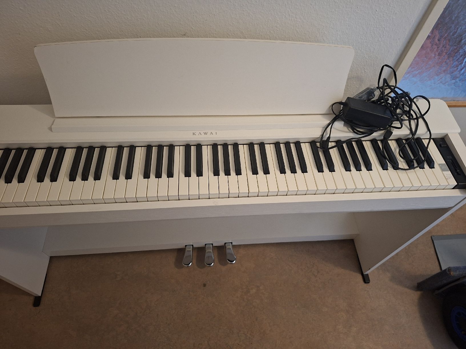 Kawai Strumenti musicali: E-Piano Kawai – Usato da Winterthur venduto da Stanislava02