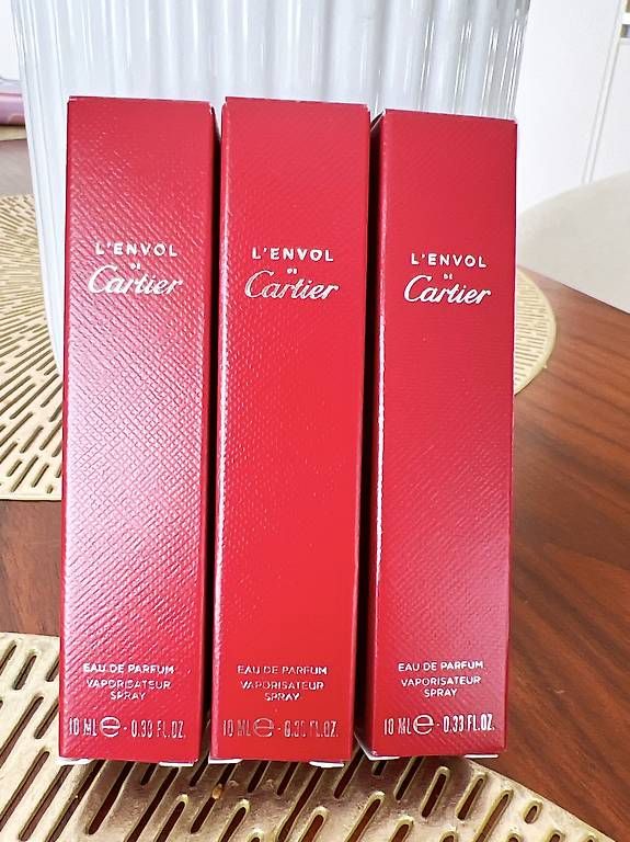 Cartier Profumi & Eau de Toilette: Cartier LEnvol Eau de Parfum  3 × 10 ml – Nuovo e nell'imballaggio originale da Dietlikon venduto da jgr_gr98