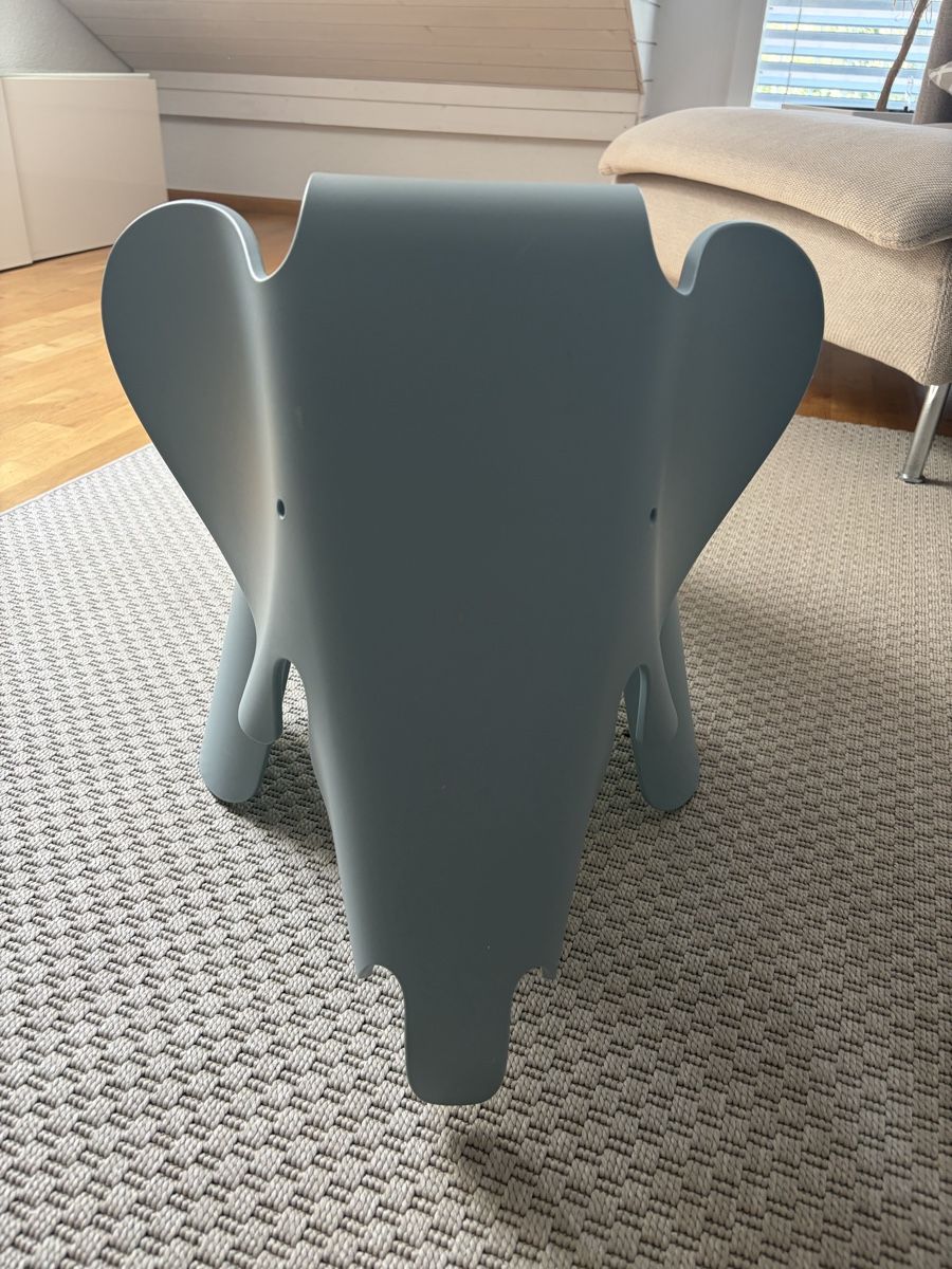 Vitra Tabourets: Vitra Elefant Hocker hellblau – D'occasion à Uitikon Waldegg par RN77 3