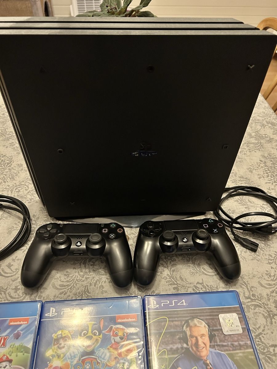 Sony Consoles: PS4 PRO 1TB BK – D'occasion à Bellach par Veritas4 1